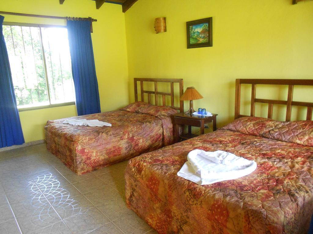 Comfort Arenal La Fortuna Luaran gambar